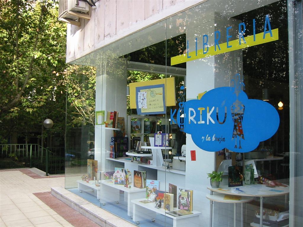 libreria kiruku2.jpg